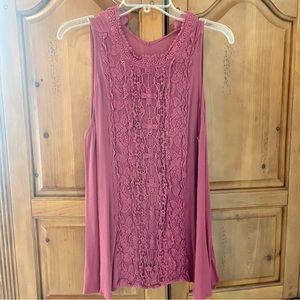 Lace crochet pink flowy top